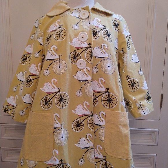 Love Dove by Grace Swing Jacket Yellow Swans on Bikes Size M 100% cotton NWT - Picture 1 of 11